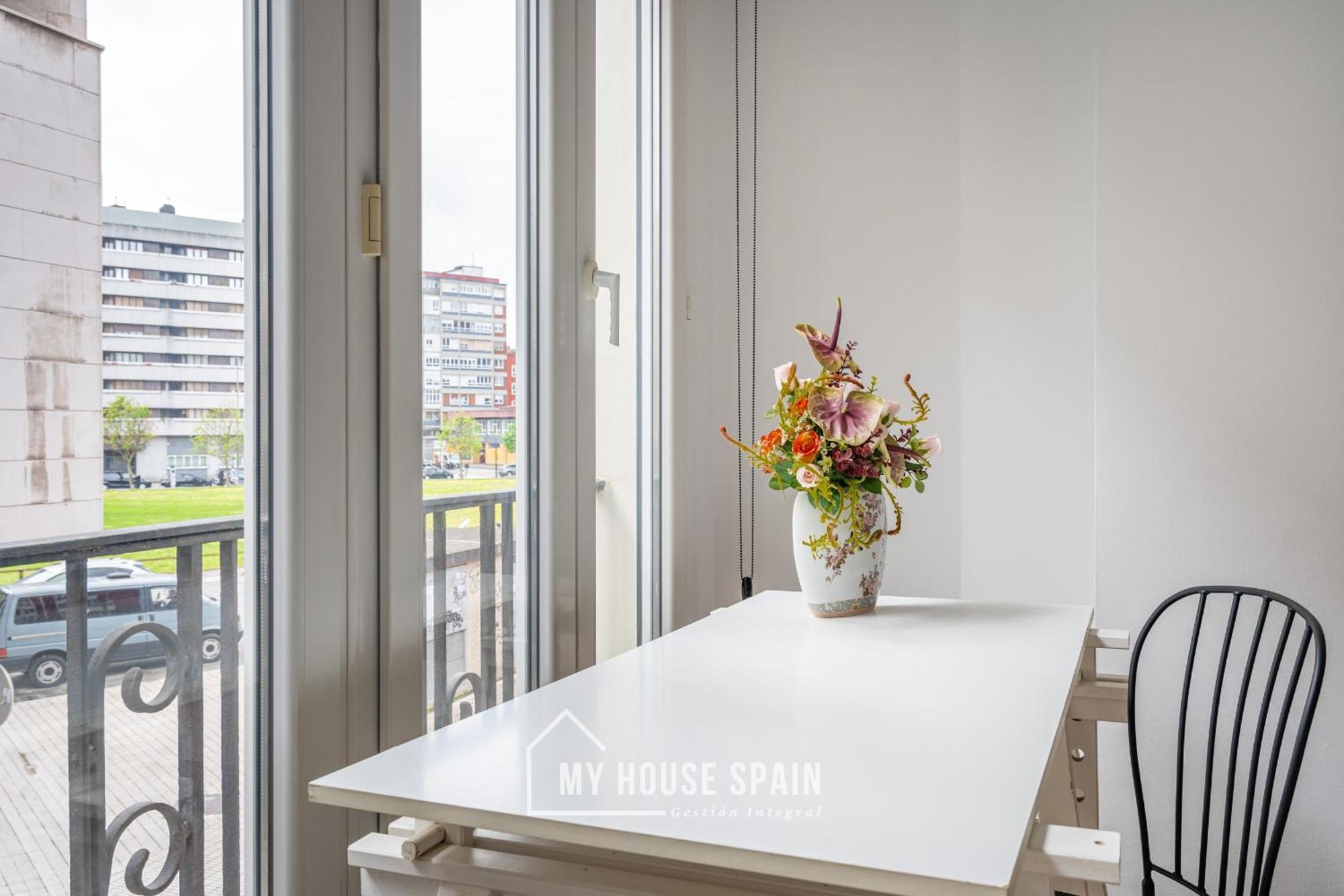 Myhousespain - Piso Reformado En El Centro Gijón Eksteriør billede