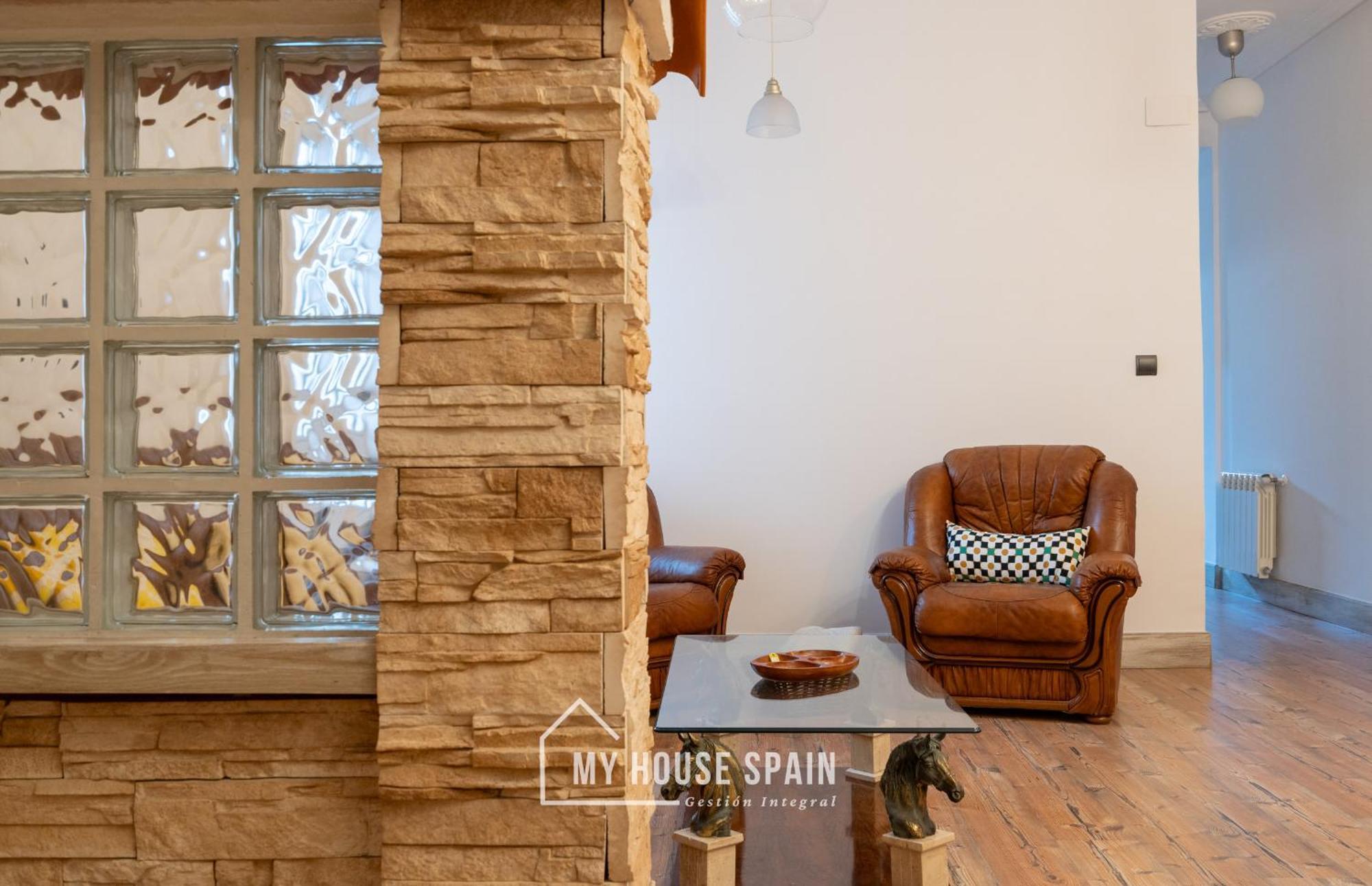Myhousespain - Piso Reformado En El Centro Gijón Eksteriør billede