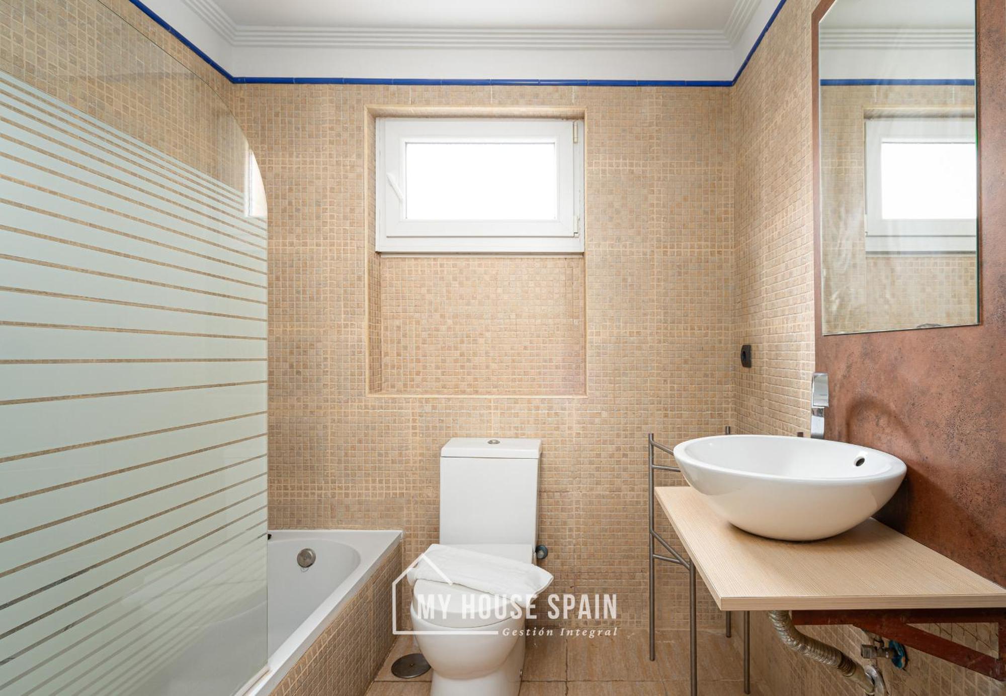 Myhousespain - Piso Reformado En El Centro Gijón Eksteriør billede