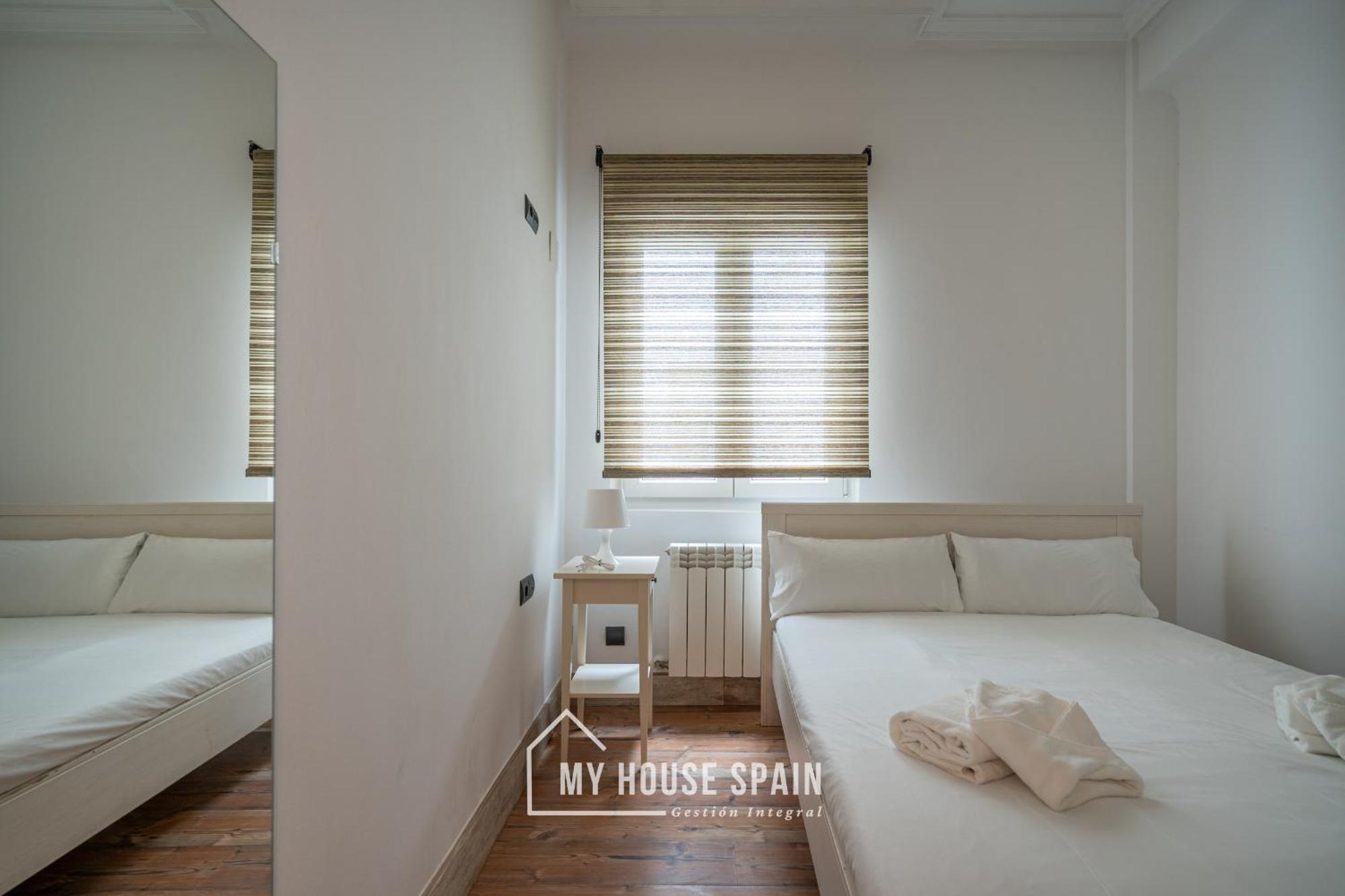 Myhousespain - Piso Reformado En El Centro Gijón Eksteriør billede