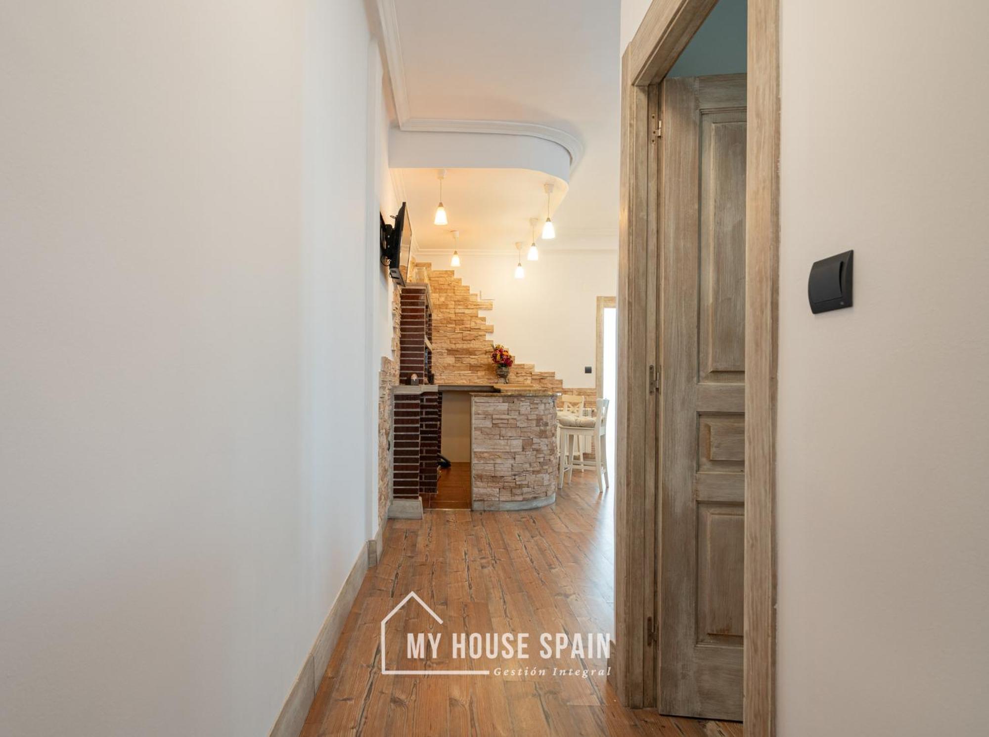 Myhousespain - Piso Reformado En El Centro Gijón Eksteriør billede