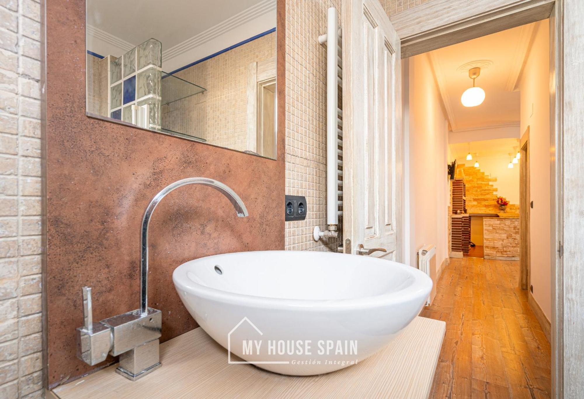 Myhousespain - Piso Reformado En El Centro Gijón Eksteriør billede
